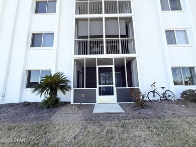Live where golf course views and coastal convenience come - photo 7