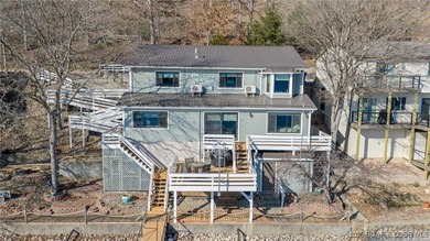 Lake of the Ozarks Home For Sale in Barnett Missouri