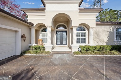 This Arthur Rutenberg custom home offers quality craftsmanship - photo 3