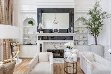 COMPLETELY RENOVATED LUXURY ESTATE / SHOWROOM CONDITION / - photo 17