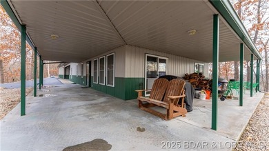 This is your opportunity on the West side of the lake to have it