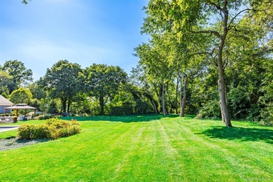Privacy abounds at this timeless 5 bedroom, 3.5 bath colonial - photo 35