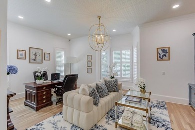 COMPLETELY RENOVATED LUXURY ESTATE / SHOWROOM CONDITION / - photo 45