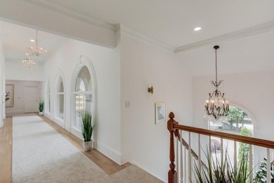 COMPLETELY RENOVATED LUXURY ESTATE / SHOWROOM CONDITION / - photo 49