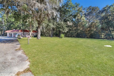 REDUCED!!! FANTASTIC OPPORTUNITY TO PURCHASE A CONVENIENCE - photo 9