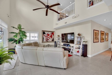 Fabulous waterfront home in coveted Harbor Island GH. Soaring - photo 17