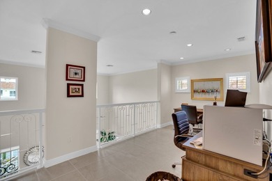 Fabulous waterfront home in coveted Harbor Island GH. Soaring - photo 22
