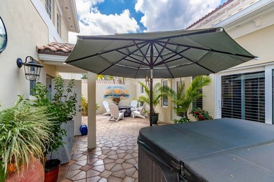 Fabulous waterfront home in coveted Harbor Island GH. Soaring - photo 31