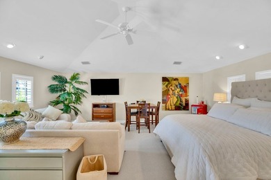 Fabulous waterfront home in coveted Harbor Island GH. Soaring - photo 34