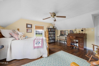 Welcome to this beautifully preserved Tennessee farmhouse - photo 48