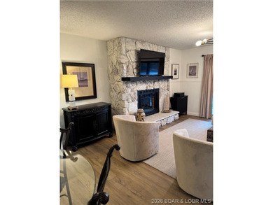 *NEW!!* Osage Beach,*Walk -in* no steps!!Fabulous fully updated - photo 11