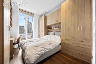 *Experience the height of luxury in Residence 36D, a - photo 12