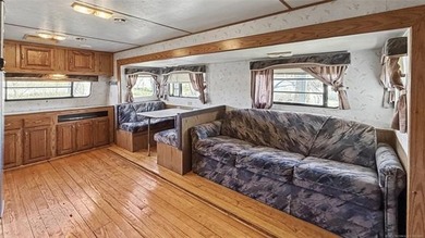 1 lot in the Illinois River Village with an existing RV and - photo 13