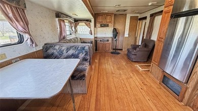1 lot in the Illinois River Village with an existing RV and - photo 15