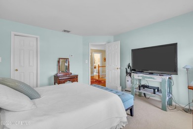 Step into this stunning 4-bedroom, 3-bathroom home offering over - photo 20