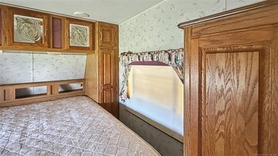 1 lot in the Illinois River Village with an existing RV and - photo 20