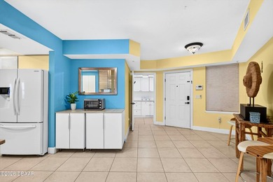 THIS IS THE ONE! A direct oceanfront end-unit residence where - photo 25