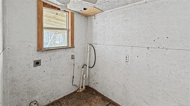 1 lot in the Illinois River Village with an existing RV and - photo 25