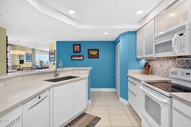 THIS IS THE ONE! A direct oceanfront end-unit residence where - photo 31
