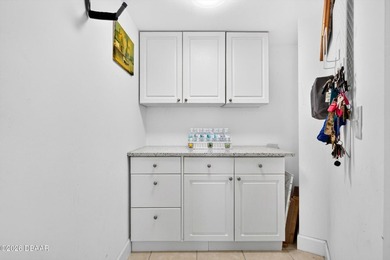 THIS IS THE ONE! A direct oceanfront end-unit residence where - photo 35