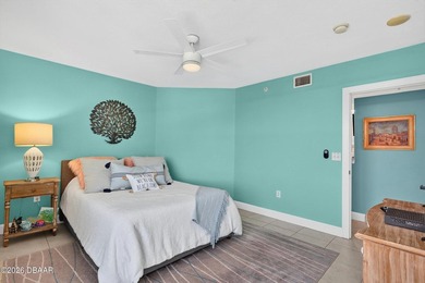 THIS IS THE ONE! A direct oceanfront end-unit residence where - photo 46