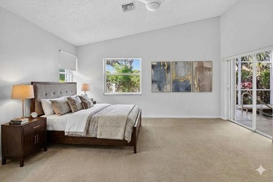 Welcome to this charming single-story residence in Palm Isles - photo 14