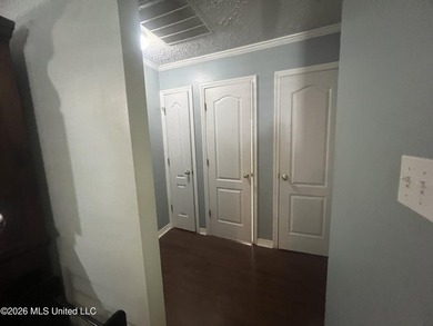 Just listed: a well-maintained, move-in-ready home on a large - photo 21