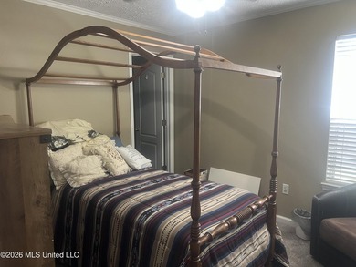 Just listed: a well-maintained, move-in-ready home on a large - photo 22