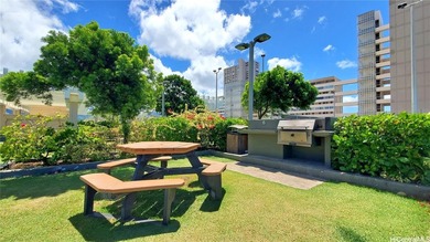 Relax and enjoy a picture-perfect view of the ocean, Ala Wai - photo 25