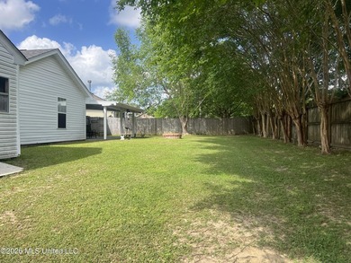 Just listed: a well-maintained, move-in-ready home on a large - photo 33