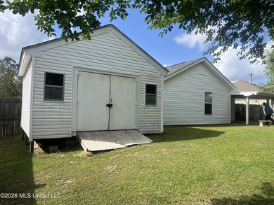 Just listed: a well-maintained, move-in-ready home on a large - photo 34
