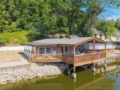 Incredible views with two beautiful homes that set the stage for - photo 36