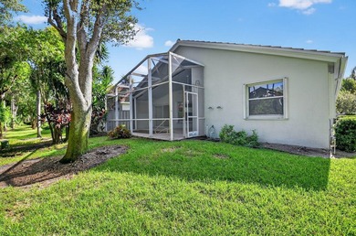 Welcome to this charming single-story residence in Palm Isles - photo 37