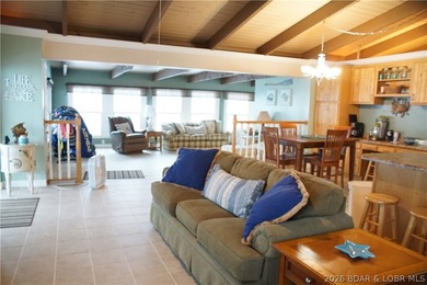 Incredible views with two beautiful homes that set the stage for - photo 41
