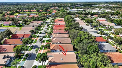 Welcome to this charming single-story residence in Palm Isles - photo 41