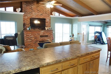 Incredible views with two beautiful homes that set the stage for - photo 45