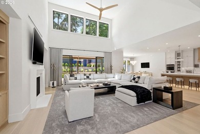 Built in 2024, this custom luxury estate in Lake Oswego's - photo 4