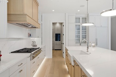 Built in 2024, this custom luxury estate in Lake Oswego's - photo 10