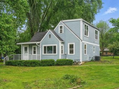 Lake Home For Sale in Island Lake, Illinois