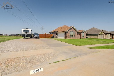 Home is priced below CAD value. Beautiful three bedroom, 2 bath - photo 3