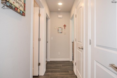 Home is priced below CAD value. Beautiful three bedroom, 2 bath - photo 5