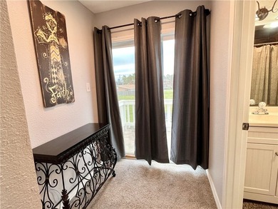 Very spacious 1 bdrm/1.5 bath split level townhome, sold fully - photo 14