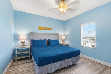 Beautiful 3 bed 3 bath condo with views of the Gulf from the - photo 5