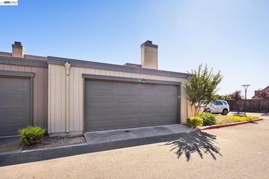This desirable corner unit single level townhome has been - photo 33