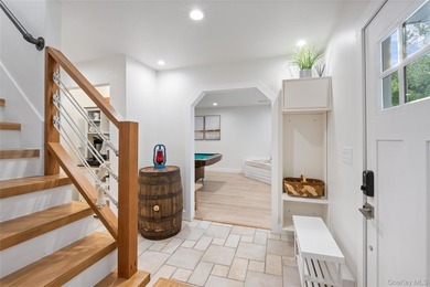 This beautiful and expansive 2,500 sqft 3 bedroom, 3 bath Farm - photo 38