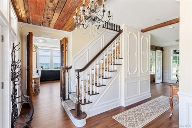 Elegant Montauk Retreat With Sunset Water Views. Privately set - photo 3