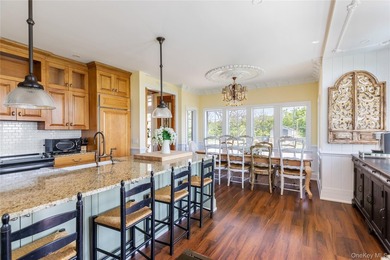 Elegant Montauk Retreat With Sunset Water Views. Privately set - photo 7