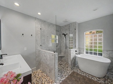 Welcome to this beautifully updated 4-bedroom, 2.5-bath pool - photo 25