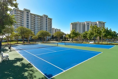 Lanai level studio offers gulf views and direct access to the - photo 28