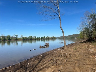 Ready for development*No restrictions* 1.17 acres on the river - photo 2